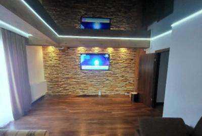 Apartament cu 2 camere decomandat în Ozana - 1