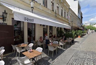 Apartament cu 3 camere semidecomandat, mobilat în - 1