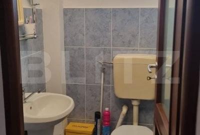 Apartament de vanzare, cu 3 camere, 71 mp,  zona Micro 16 - 9
