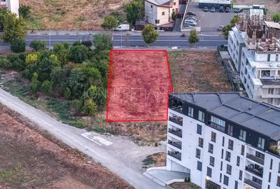 Teren de 1249 mp, în Sisești - 2