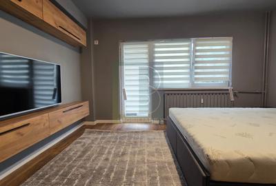 Garsonieră decomandată, mobilată în Decebal - 2