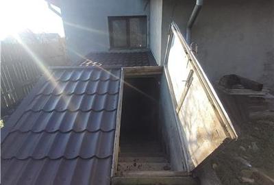 Casă individuală cu 4 camere cu Teren 2500 Mp în Lazu - 14