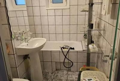 Apartament cu 3 camere decomandat în Astra - 6