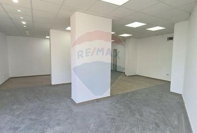 Spa?iu comercial de 57 mp de inchiriat in zona Siderurgistilor - 2