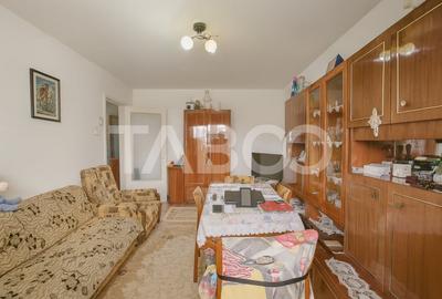3 camere decomandate de vanzare la etajul 2 cu balcon si pivnita - 3