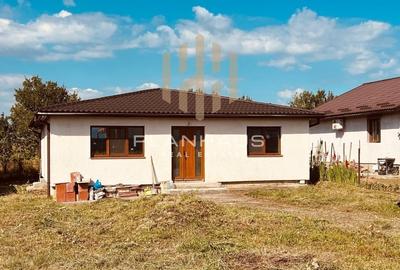 Casă in Mocira pe parter ,semifinisata ,493 mp teren - 2