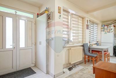 Casă cu 3 camere cu Teren 302 Mp în Blumăna - 3