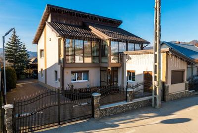 De vanzare vila familiala-tot confortul in Frasin-reducere de pret!!! - 1