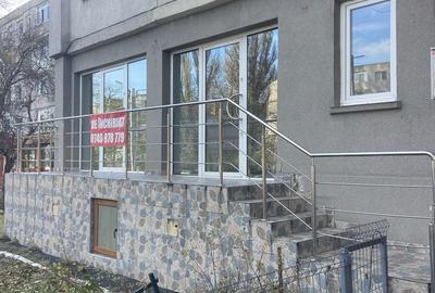 Spațiu comercial, de 47 mp, în Sârbi