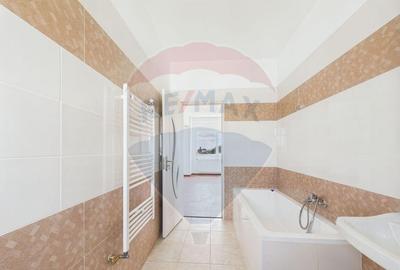 Apartament cu 3 camere semidecomandat în Chitila - 12