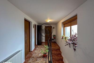Casă cu 4 camere în Piatra - 10