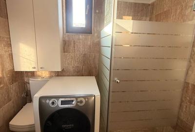 Apartament cu 4 camere decomandat în CET - 4