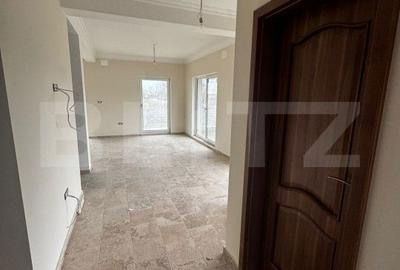Casă cu 4 camere în Central - 9
