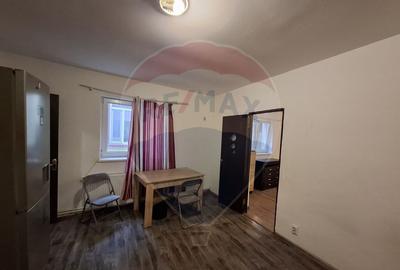 Casă cu 2 camere cu Canalizare în Calea Plevnei - 6