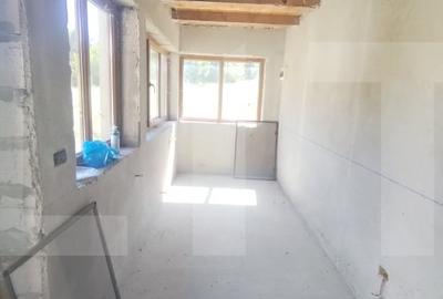 Casa individuala la gri, 160mp+garaj+magazie+ 3500mp teren intravilan, Paltinis - 2