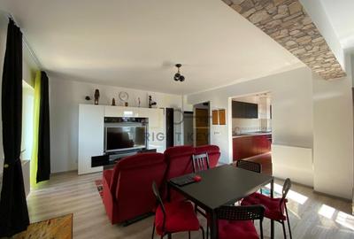 Apartament cu 2 camere decomandat, mobilat în Băneasa