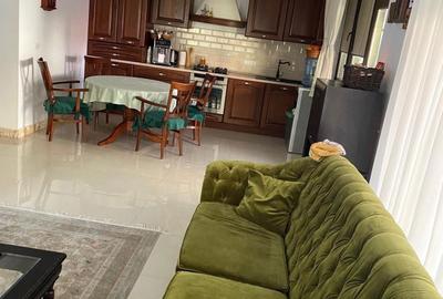 Casă cu 4 camere în Central - 7