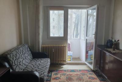 Apartament cu 2 camere semidecomandat în Berceni - 6