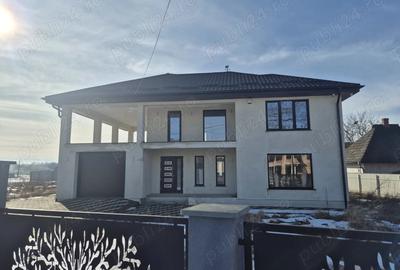 Casă cu 4 camere cu Teren 2700 Mp în Bilca - 5