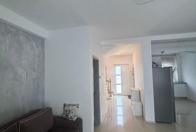 Casă cu 4 camere cu Teren 140 Mp în Șelimbăr - 9