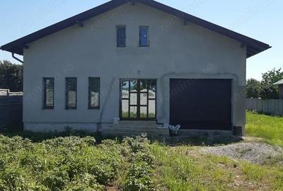 Casă cu Teren 1134 Mp în Călinești - 5