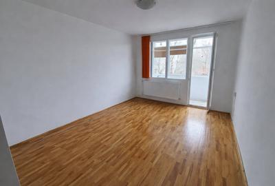 Apartament cu 3 camere, mobilat în Militari - 2