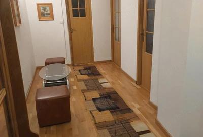 Apartament cu 3 camere decomandat în Păcurari - 3