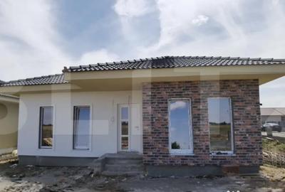 Casă cu 4 camere în Moșnița Nouă - 2