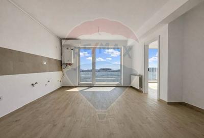 Apartament cu 3 camere decomandat în Central - 1