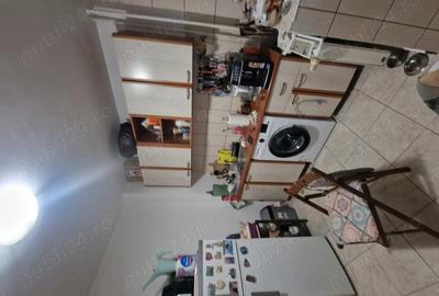 Apartament cu 2 camere decomandat în Rahova - 3