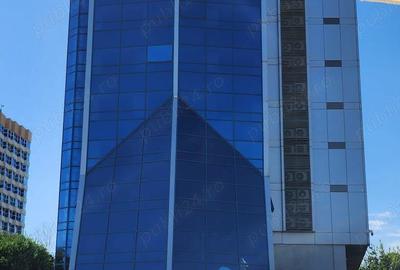 Apartament cu 3 camere decomandat în Olimp - 1