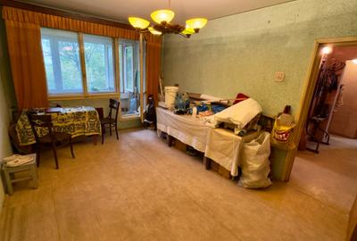Apartament 2 camere, decomandat, vedere pe spate, bloc reabilitat, Trapezului !