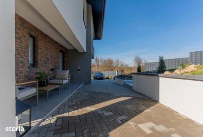 Casă cu 4 camere în Rădaia - 15