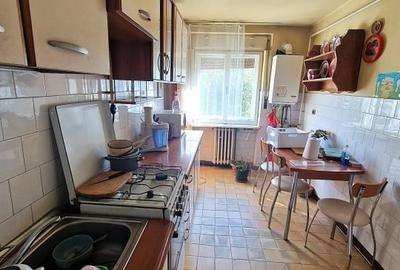 Apartament 3 camere, 80 mp, zona Biblioteca Judeteana - 8