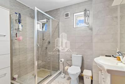 Casă cu 3 camere cu Teren 452 Mp în Km 4 - 12