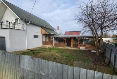 Letea Veche Casa P+M din caramida, an 2006, living + 3 Dormitoare - 1