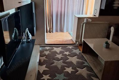 Apartament cu 4 camere decomandat în Găvana - 1
