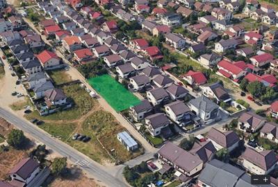 Teren de 800 mp, în Roșu - 2