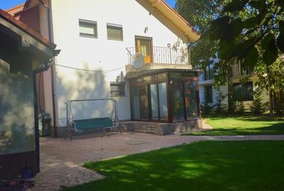 Casă cu 4 camere în Central - 7