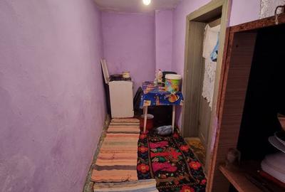 Casă cu 3 camere în Podu Turcului - 3