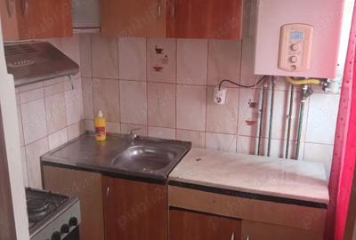 Garsonieră decomandată în Central - 3