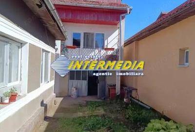 Casa 3 camere de vanzare in Alba Iulia cu teren 600 mp - 1