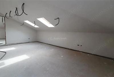 Casă cu Teren 450 Mp în Moara - 20