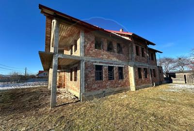 Casa / Vila Dumbrava, Timisesti - 1