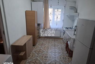 Garsonieră în Micro 12 - 1