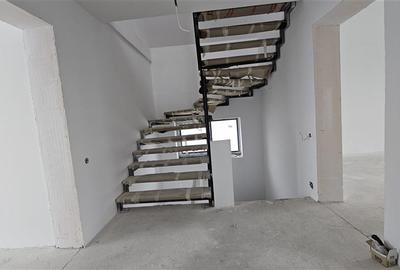 Duplex cu 6 camere cu Canalizare în Feleacu - 5