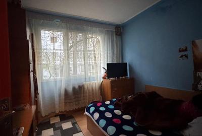 Apartament cu 3 camere decomandat, mobilat în Tătărași - 4