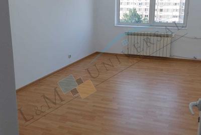 Piata Sudului-Apartament 4 Camere, 1981, SPATIOS ,Liber - 3