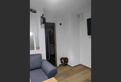 Casă cu 3 camere cu Canalizare în Central - 6