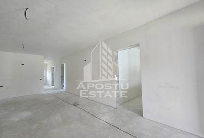 Jumatate de duplex pe parter cu 4 camere si 2 bai, Sag - 11